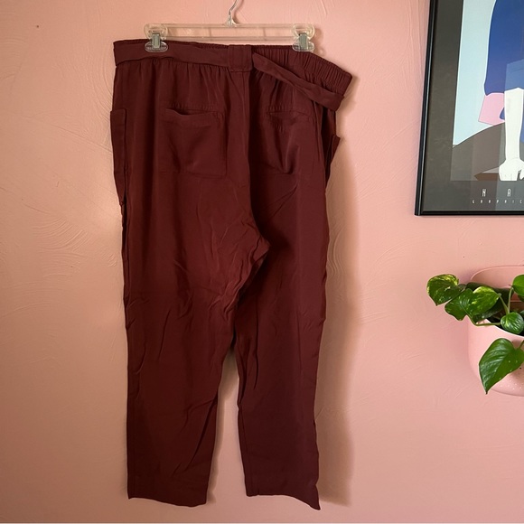Dolan left coast collection burgundy soft pants - Picture 2 of 4
